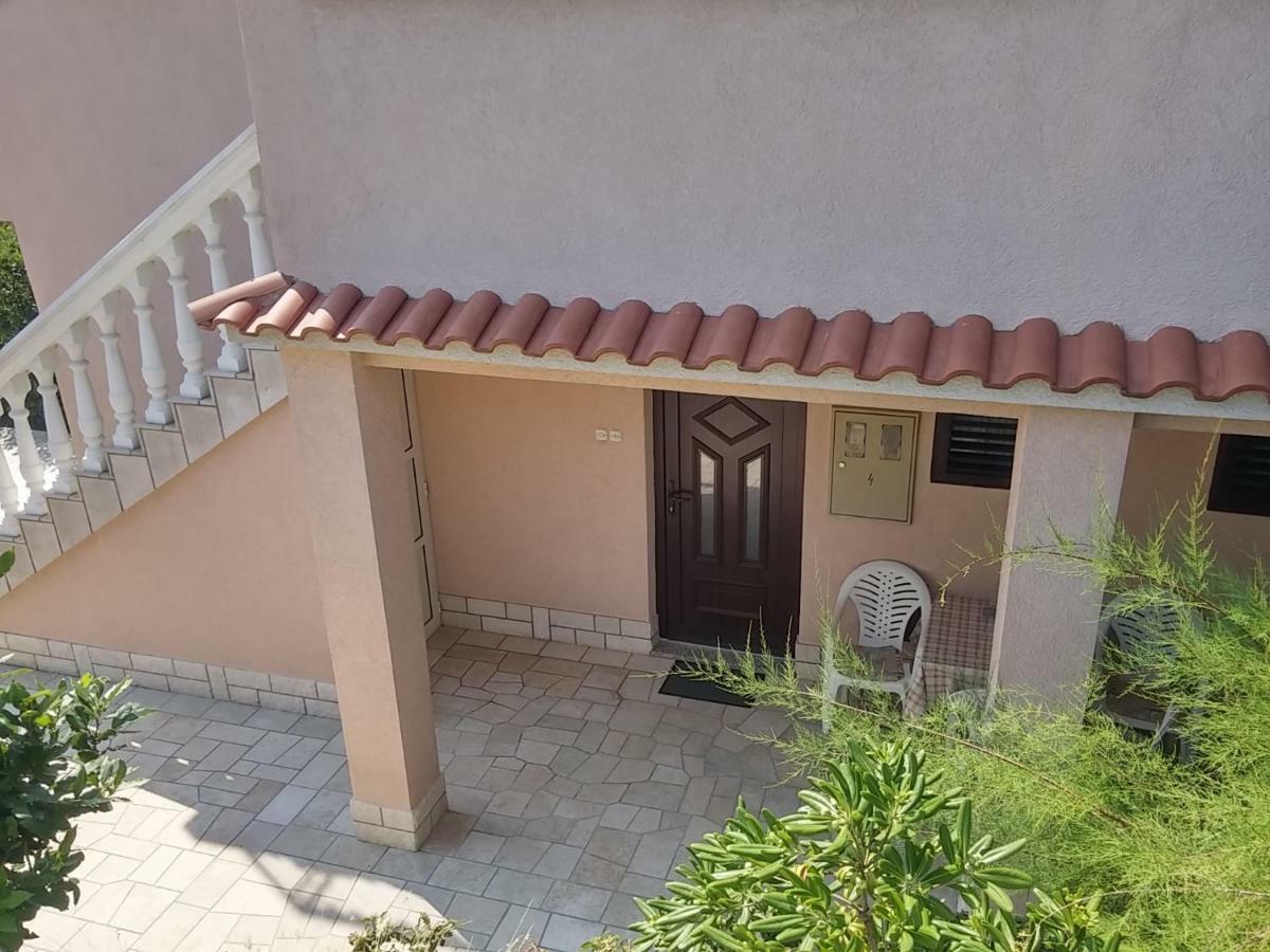 Apartments Katarina Нови Винодолски Екстериор снимка