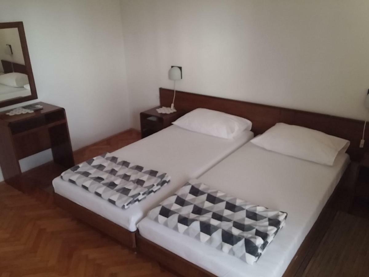 Apartments Katarina Нови Винодолски Екстериор снимка